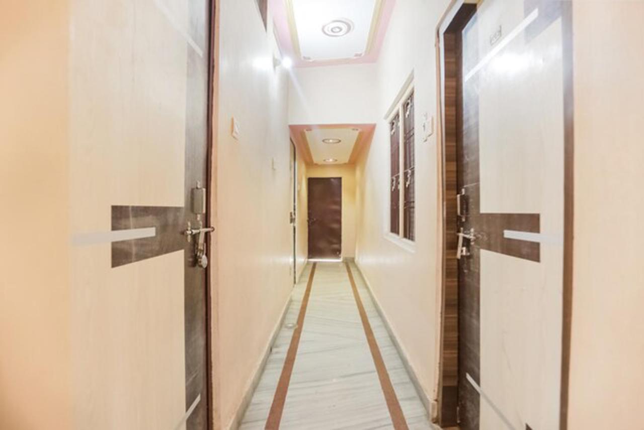 Hotel Aakash Ganga Waranasi Zewnętrze zdjęcie