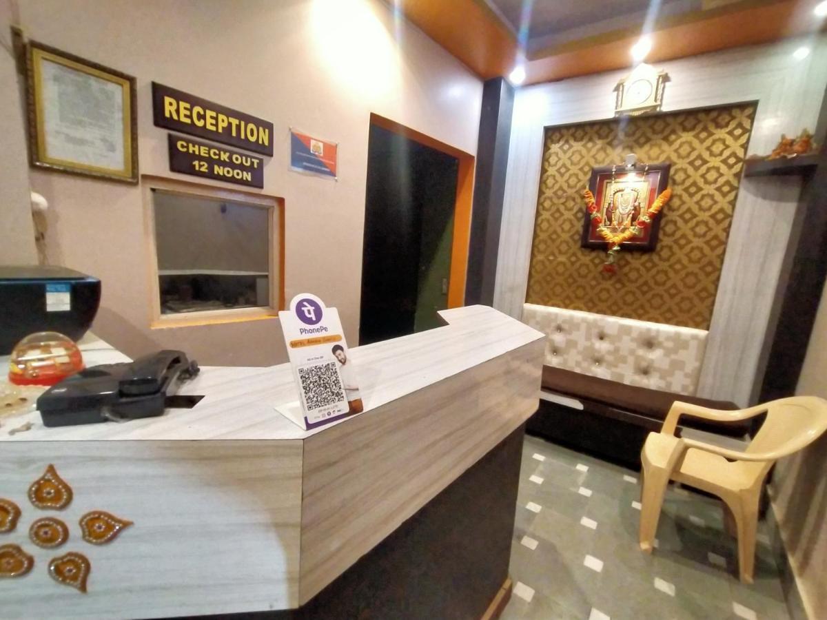 Hotel Aakash Ganga Waranasi Zewnętrze zdjęcie