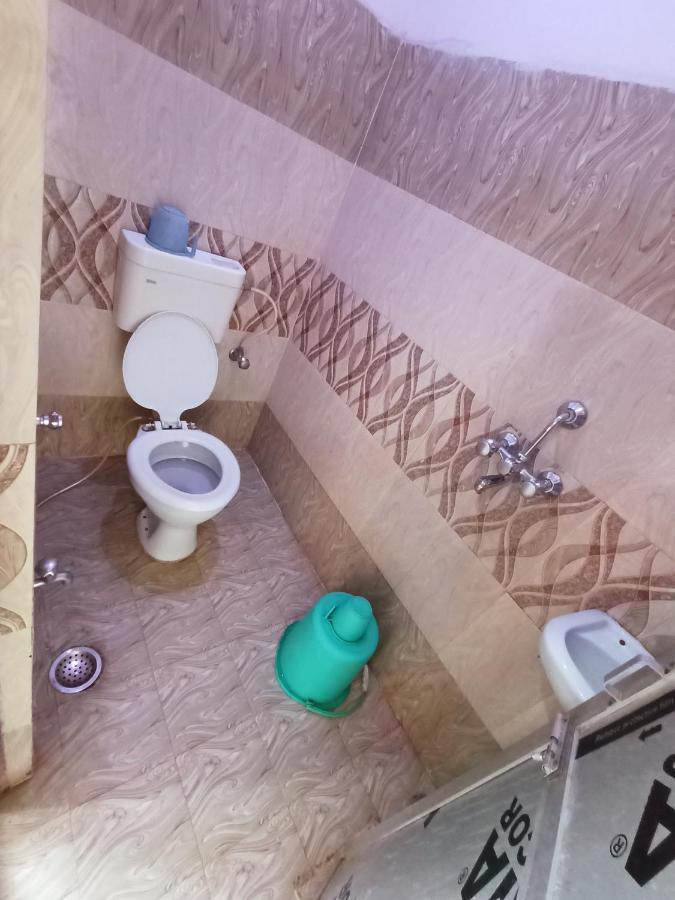 Hotel Aakash Ganga Waranasi Zewnętrze zdjęcie